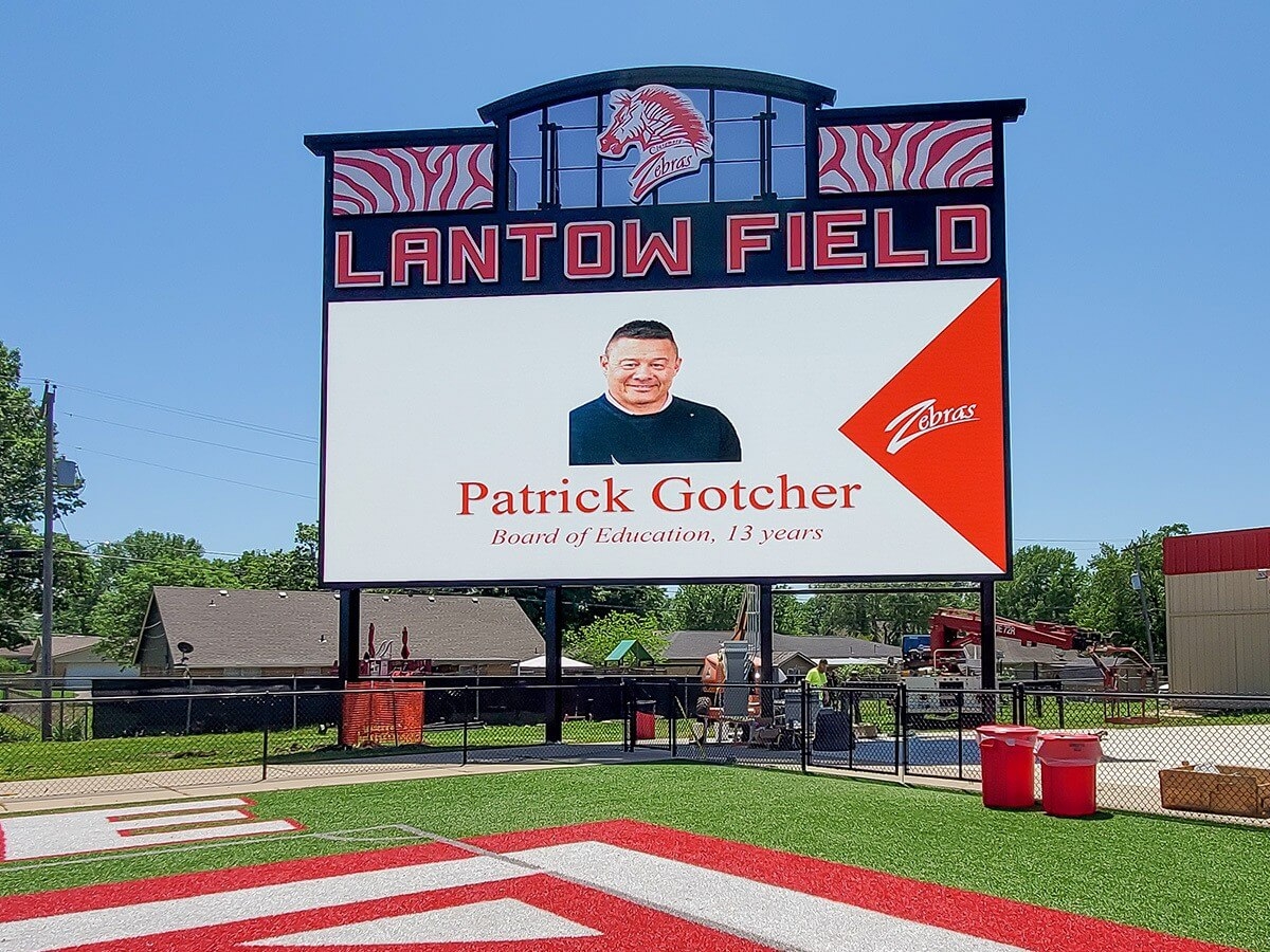 Claremore High School; S10mm, 21' x 48', Claremore, OK